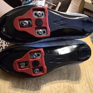 Women's Tommaso Pista Aria Cyclist Shoe - Gray Knit Bright Blue Laces EUC Bike